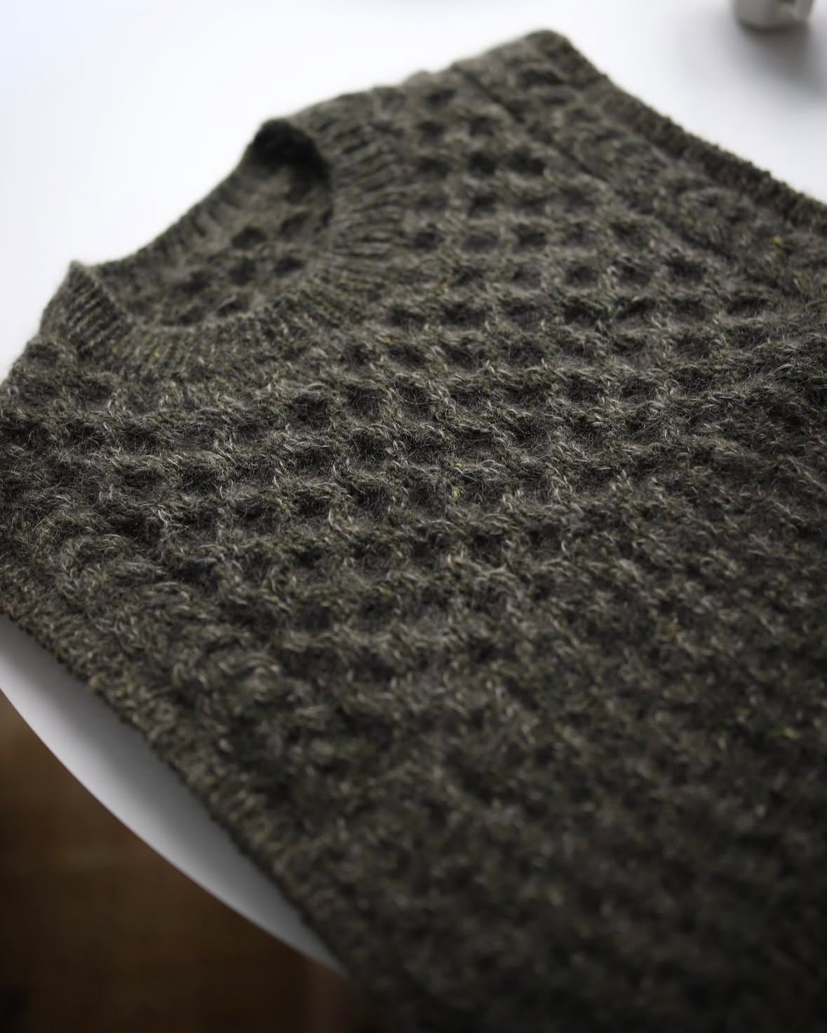 Nid Dickey-Vest by Rui Yamamuro