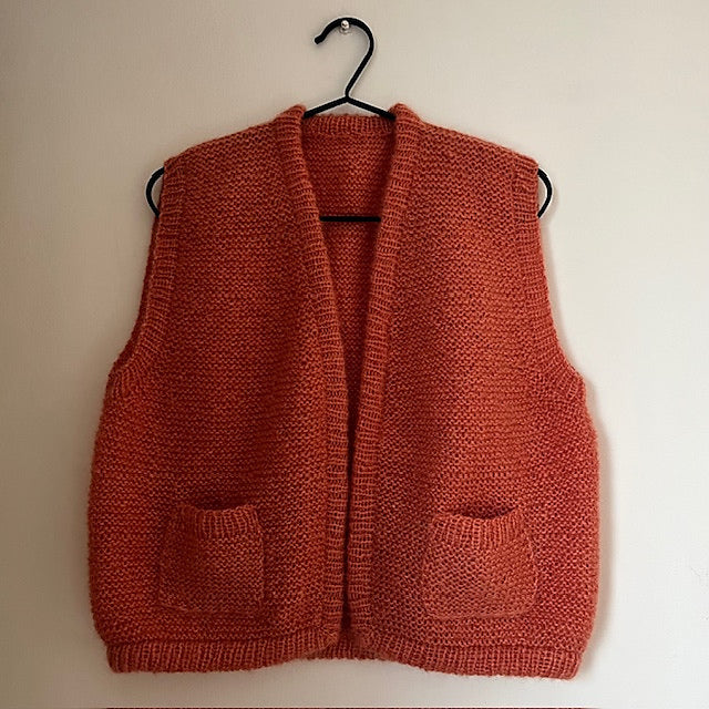 Wilbur Vest by Aurélie Tixier
