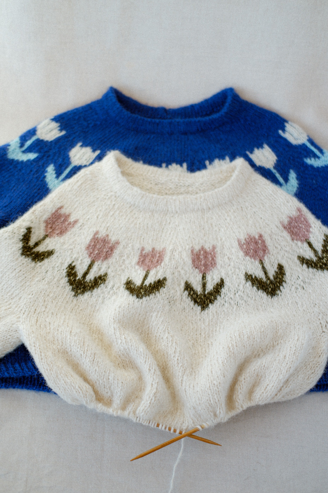 Winter Bulbs Sweater by Laura - Mimosa Cafe Lanar