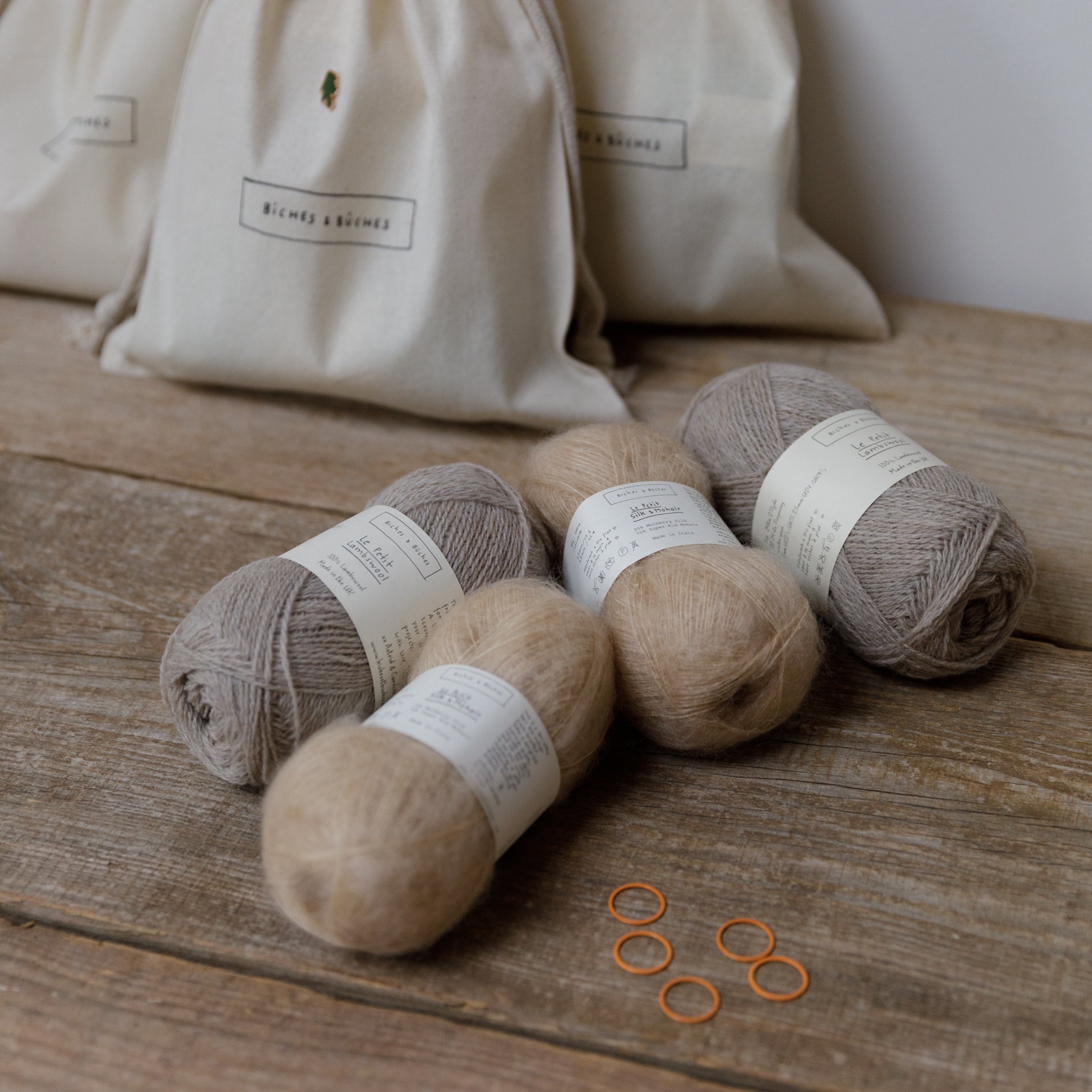 Biches & Bûches no. 66