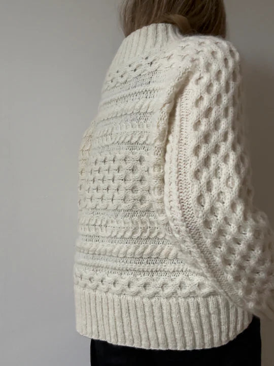 Eurus Sweater by AegyoKnit x Hjelholt