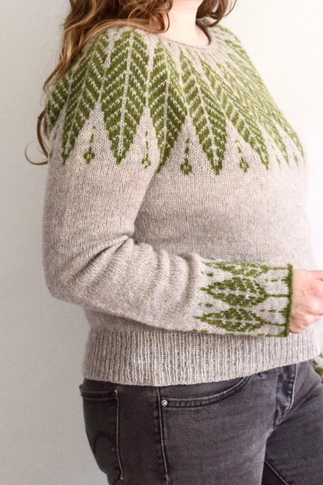 Greenleaf Sweater by Jennifer Steingass