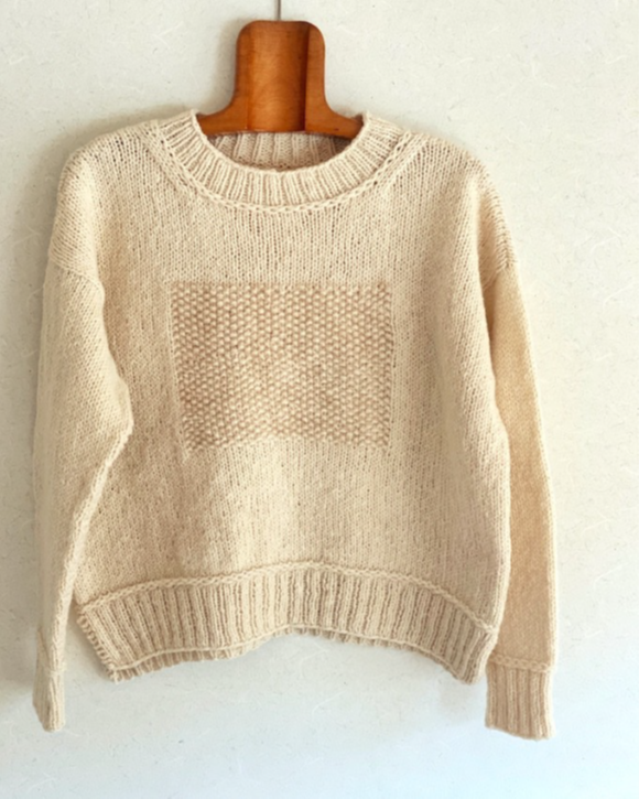 To Draw Sweater by Rie Kouvive